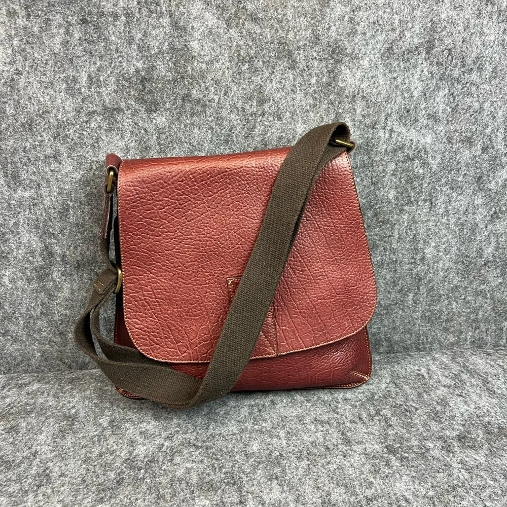 Elegant Messenger Bag Unisex Shoulder Bag Genuine Leather Made In Italy Maroon